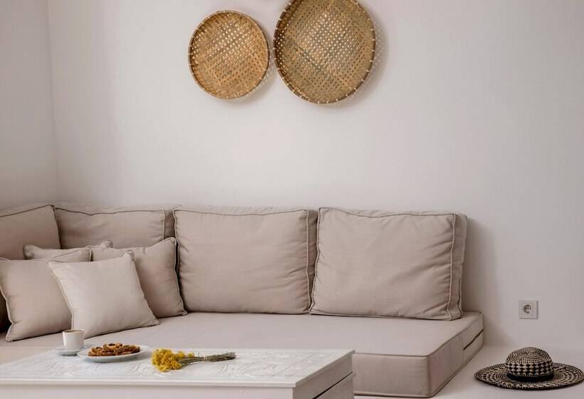 هتل Kale Suites