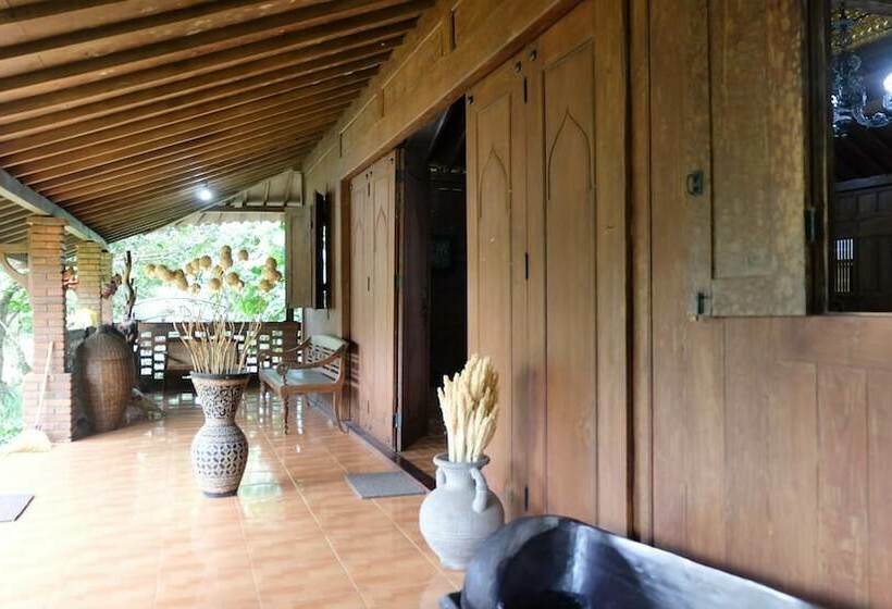 פנסיון Villa Bandungan By Simply Homy