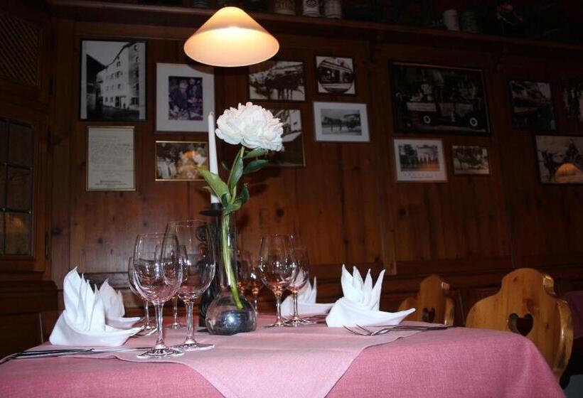 Пансион Wasserstelz Historisches Genusshotel & Restaurant Am Rhein