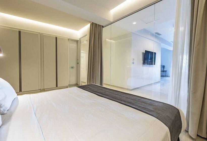 Ray Hotel Corfu