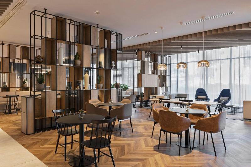 هتل Courtyard By Marriott Szczecin City