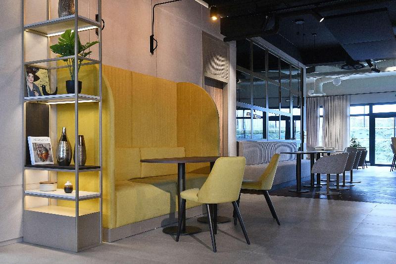 בית מלון כפרי Golden Tulip Reims