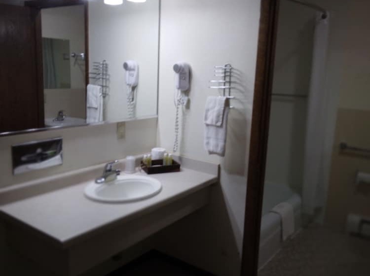 Northwoods Motels
