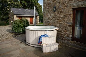 اقامتگاه Beautiful Secluded 2 Bed Barn With Woodfire Hottub