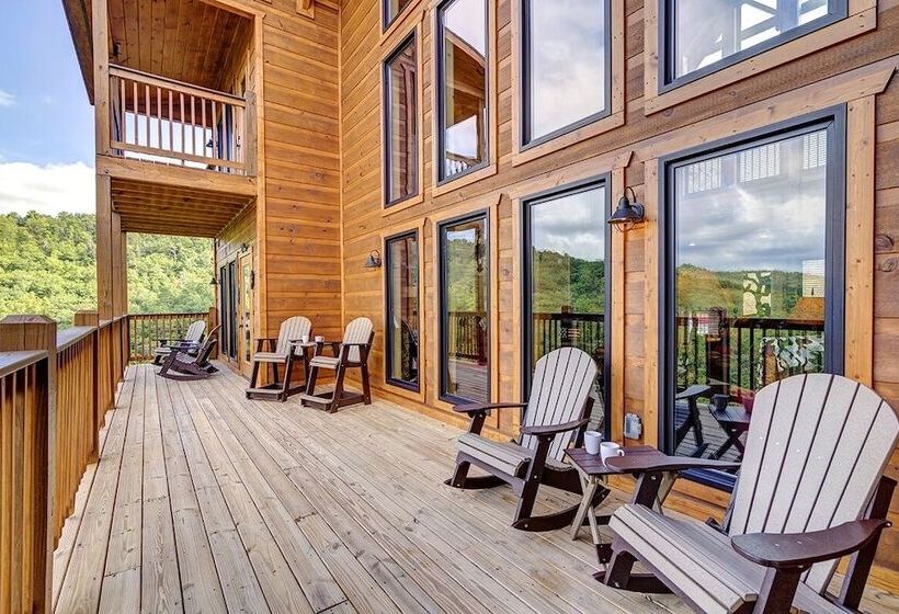 Bearadise 5 Bedrooms, 5 Baths, Sleeps 20 5 Cabin By Redawning