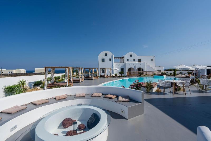 هتل Amethyst Luxury Suites Oia