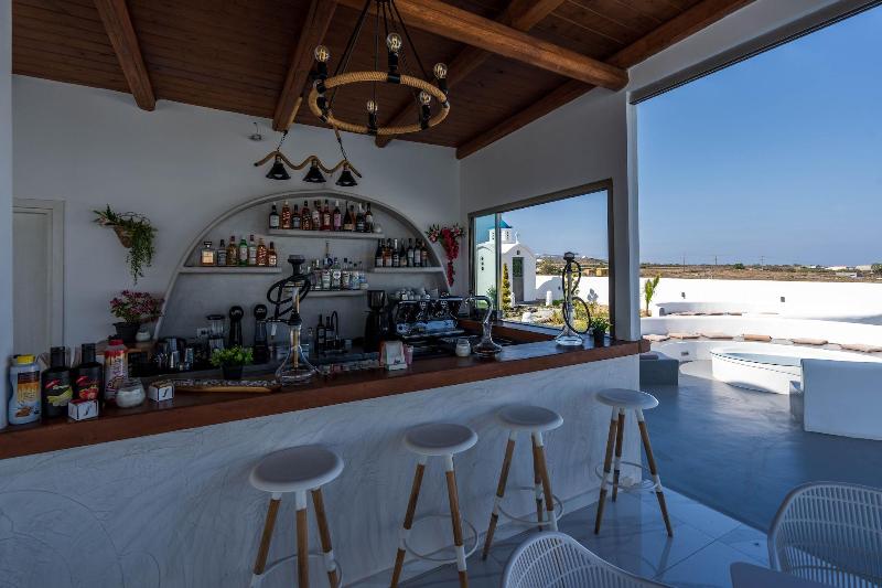 هتل Amethyst Luxury Suites Oia