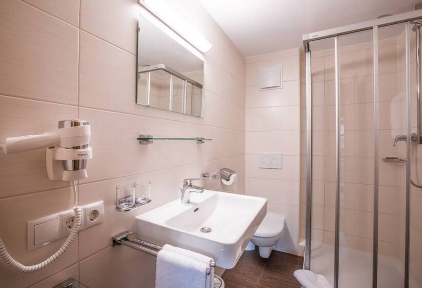 هتل Berghof Soelden Anno 1588