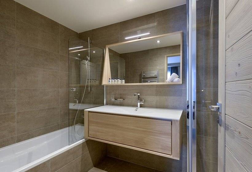 اقامتگاه Le C By Alpine Resorts