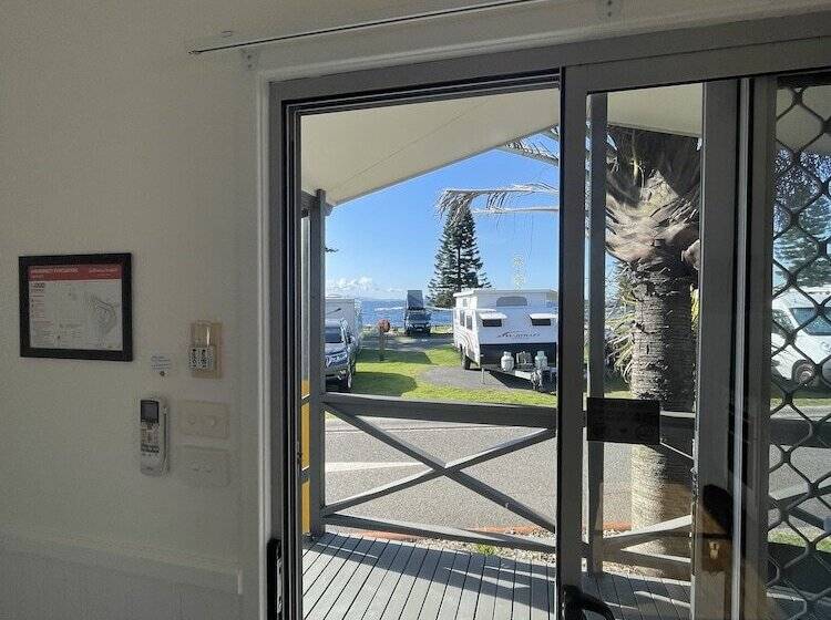 منتجع Nrma Shellharbour Beachside Holiday Park