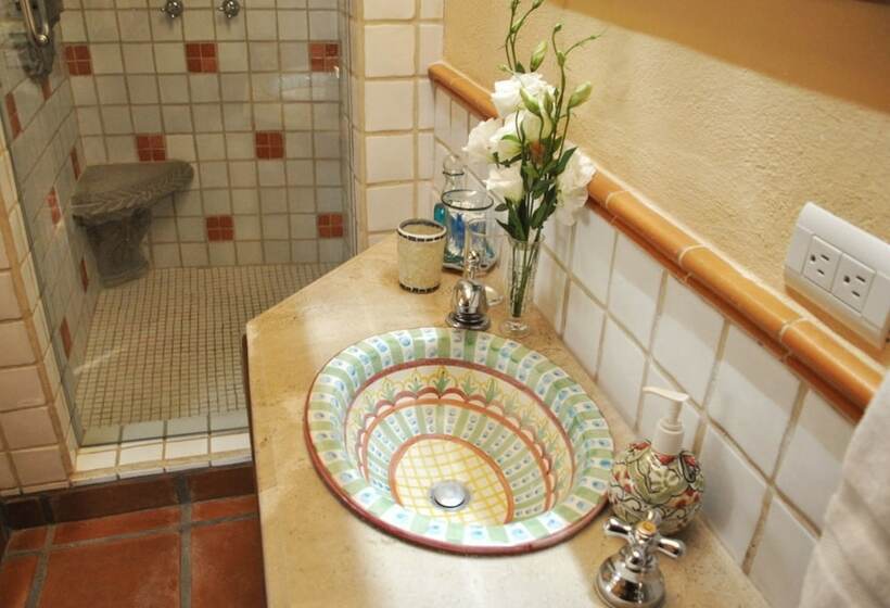 تختخواب و صبحانه Casa De Los Chiqueados