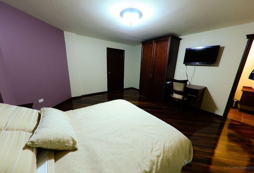 مسافرخانه Spa Casa Real