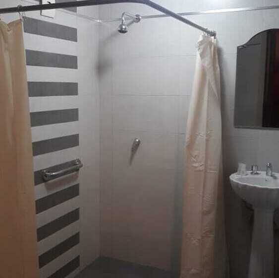 مسافرخانه Spa Casa Real