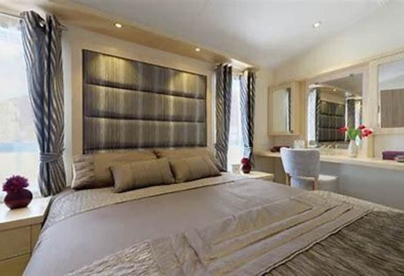 Beautiful Spacious Caravan In South Lake District