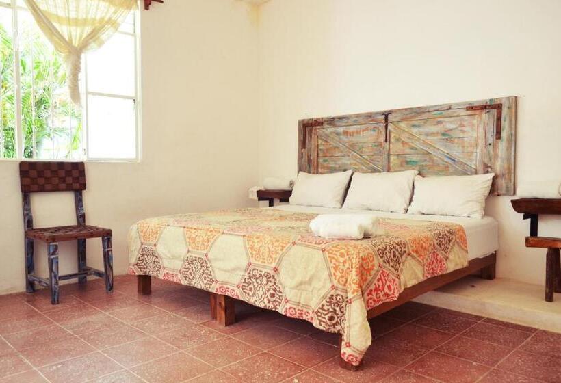 فندق Casa Pancho Playa