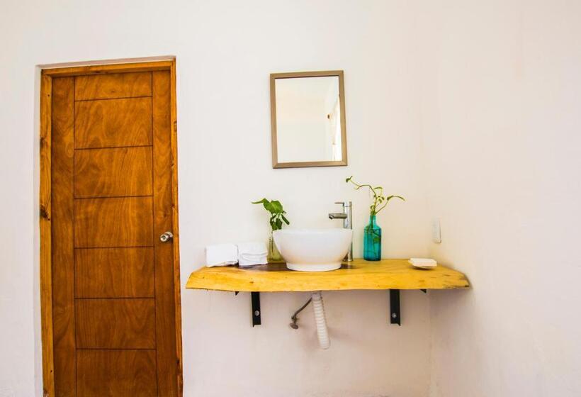 فندق Casa Pancho Playa