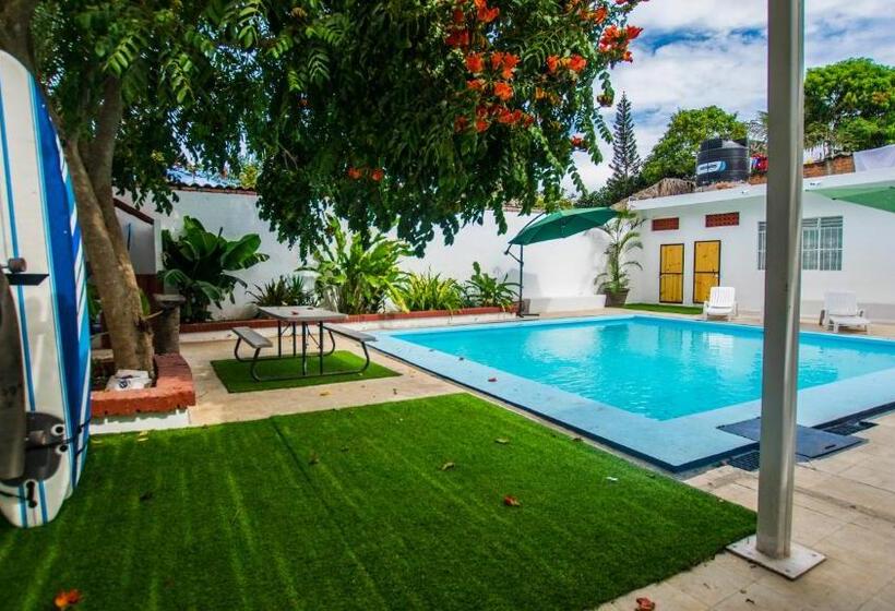 فندق Casa Pancho Playa