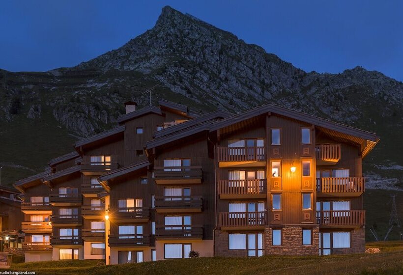 اقامتگاه Belle Plagne Résidence Pierre & Vacances émeraude