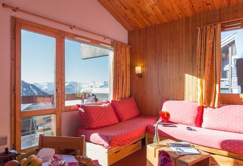 اقامتگاه Belle Plagne Résidence Pierre & Vacances émeraude