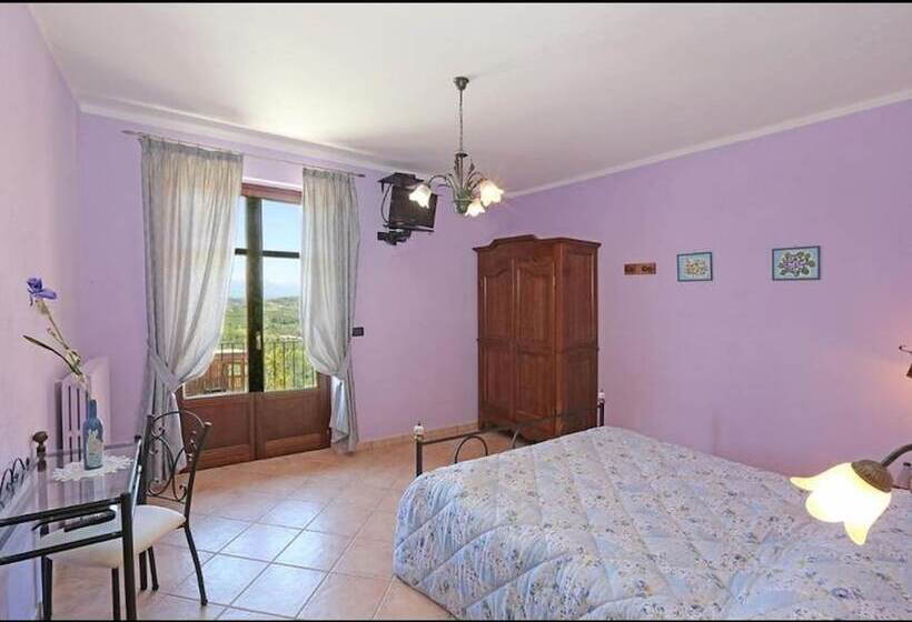 Room In B&b   Agriturismo Al Brich Triple Room