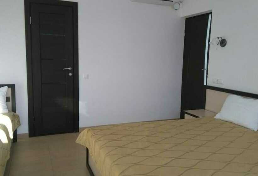 בית מלון כפרי Astra