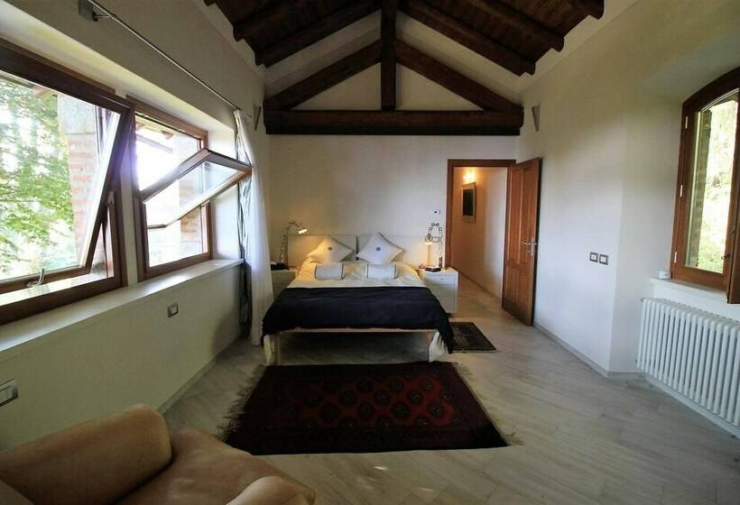 هتل Cottage Alpino Immerso Nel Bosco