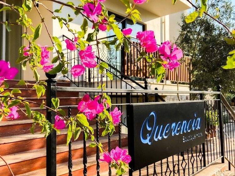 هتل Querencia