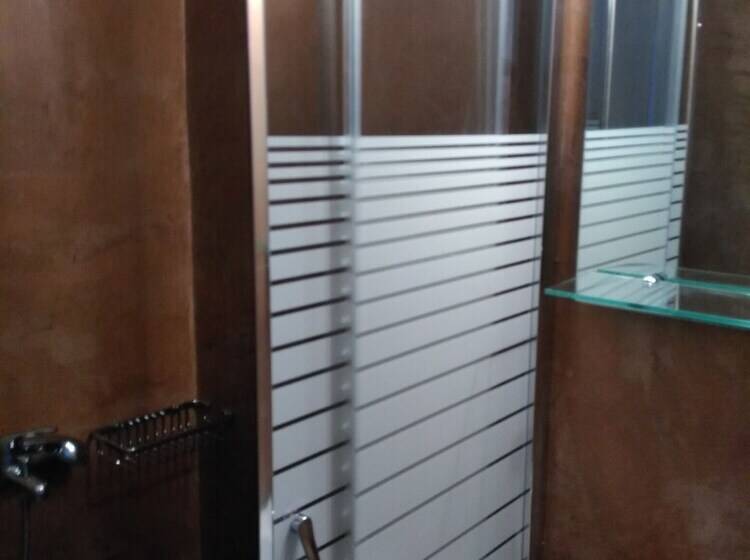 پانسیون Smaragdi Rooms For Rent