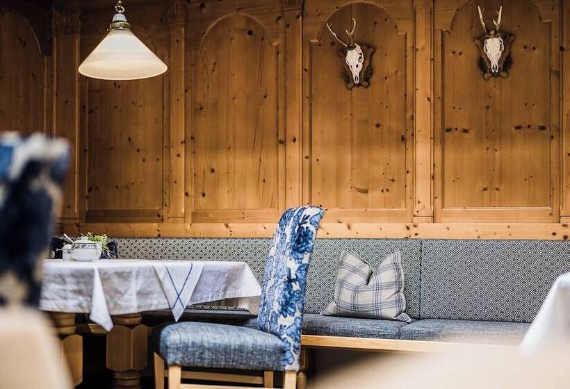 تختخواب و صبحانه Andre Arnold   Boutique Pension