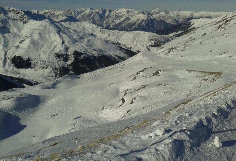 تختخواب و صبحانه Apart Kofler S Panorama Zillertal