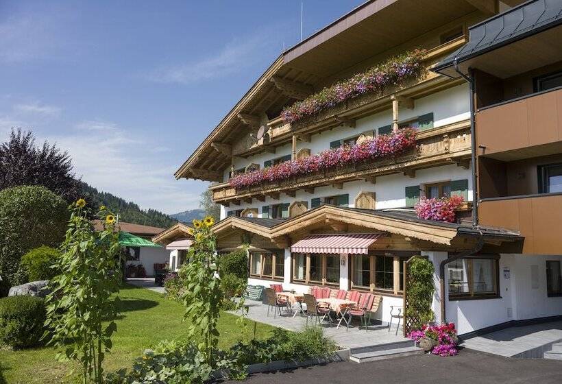 تختخواب و صبحانه Frühstückspension Tannenhof