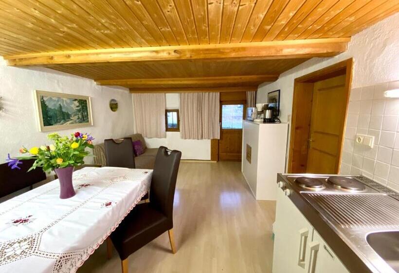 تختخواب و صبحانه Lechnerhof Hotel Garni