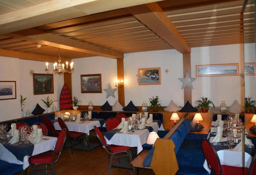 Clubdorf Hotel Alpenrose