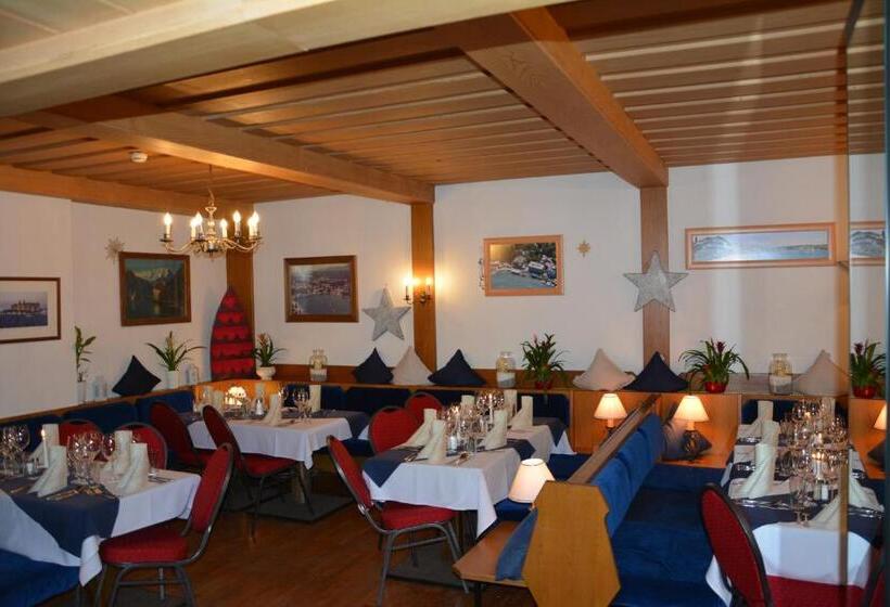 Clubdorf Hotel Alpenrose