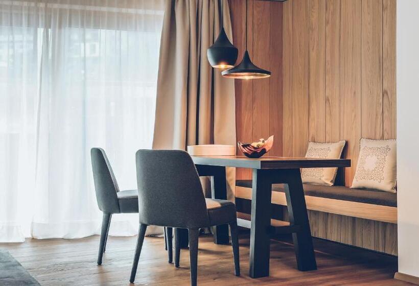 هتل Elizabeth Art