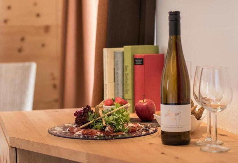 هتل Gasthof Zum Goldenen Löwen