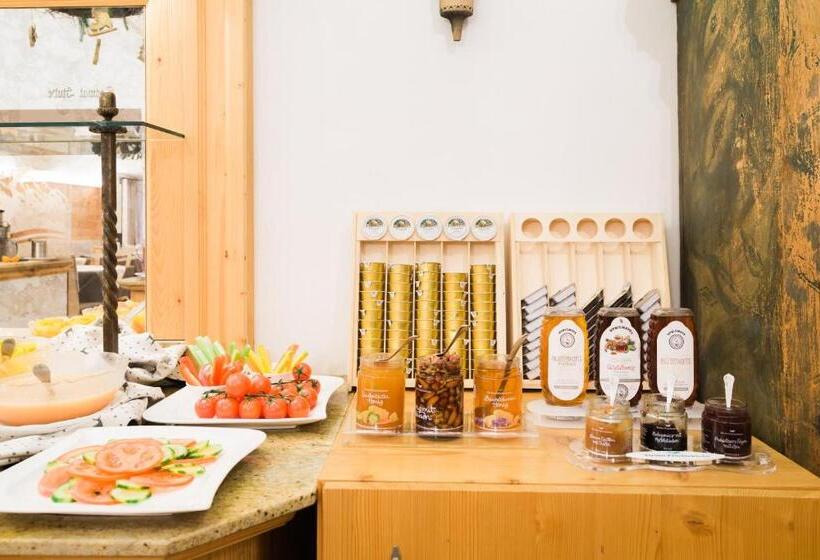 هتل Gasthof Zum Goldenen Löwen