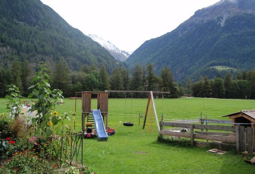 בית מלון כפרי Hauseggerhof