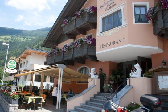 Hotel Appartements Perberschlager