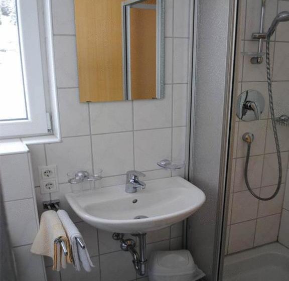 호텔 Sonnenhof   Apartments & Zimmer