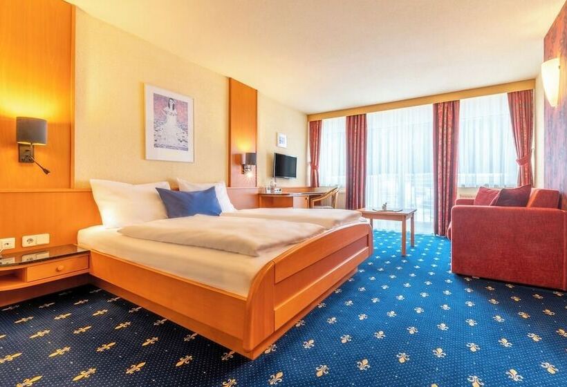 هتل Tia Monte Nauders