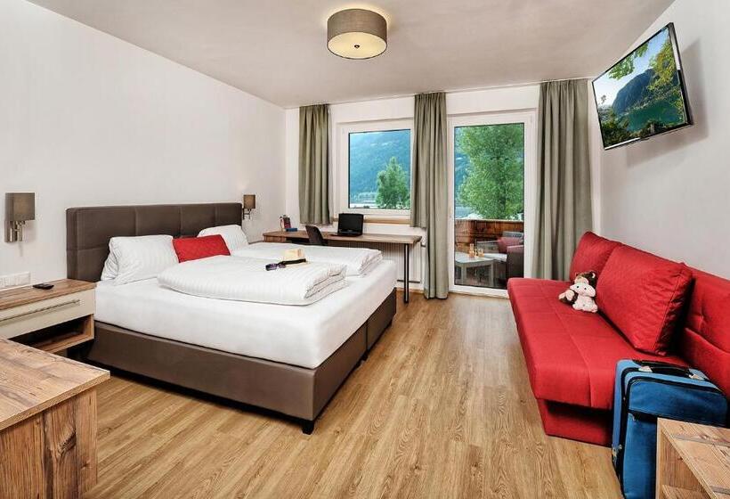 هتل Wellness Landhaus Parth
