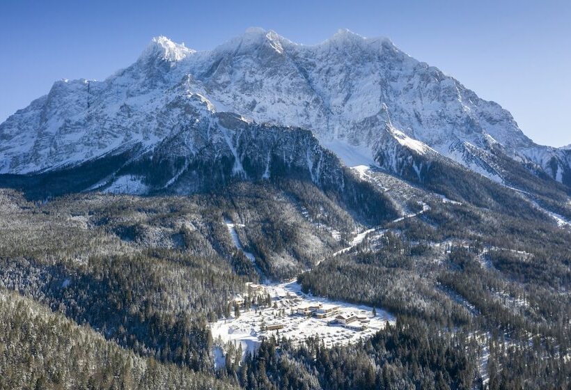 ホテル Zugspitz Resort