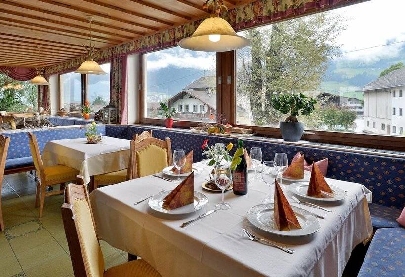 ペンション Gasthof Jäger Zillertal