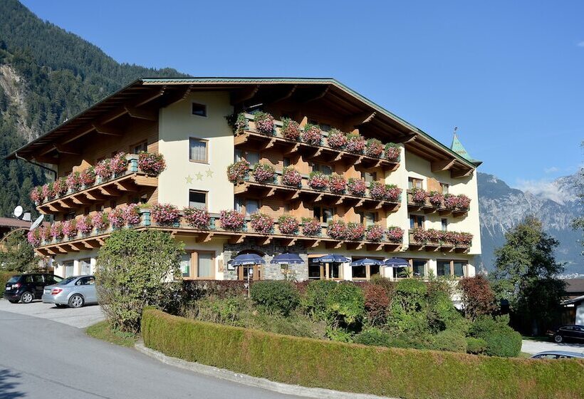 ペンション Gasthof Jäger Zillertal