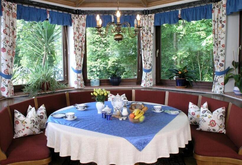 تختخواب و صبحانه Haus Seeschwalbe