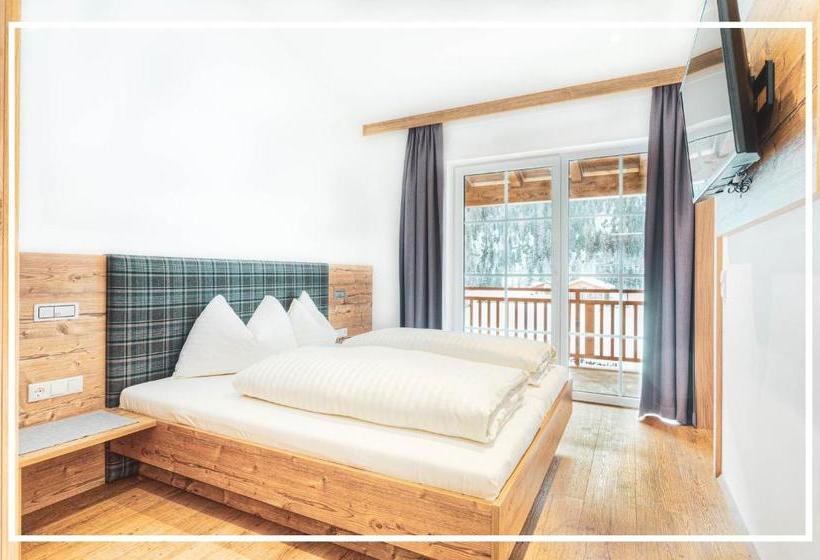 Bed and Breakfast Tyrol Mountain Aparts   Urlaubsresort Hafele
