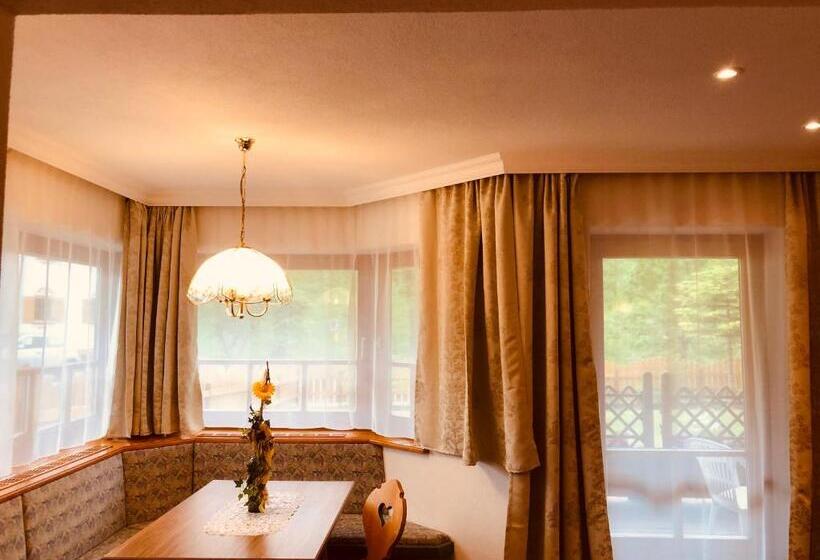 Berghotel Almrausch