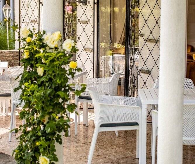 Boutiquehotel Caravella Velden By S4y