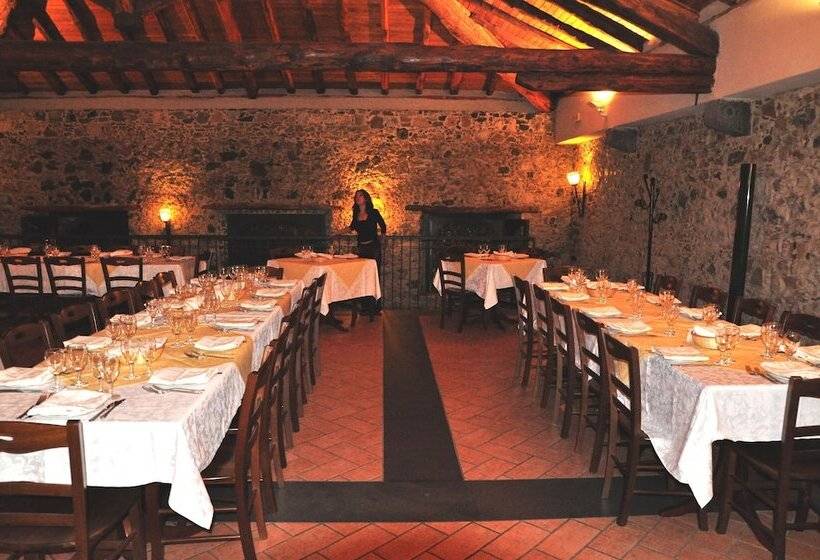 هتل Antico Borgo Etneo Agriturismo